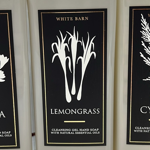 Bath & Body Works Soap BUNDLE - White Barn Collection - NWT - Picture 4 of 11